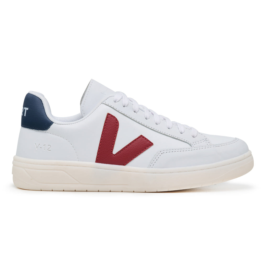 Compre 1 Leve 2 Pares V-12 White Marsala Náutico e V-12 Black White