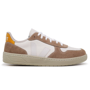TÊNIS VERT V-10 CHROMEFREE EXTRA WHITE SAHARA OURO